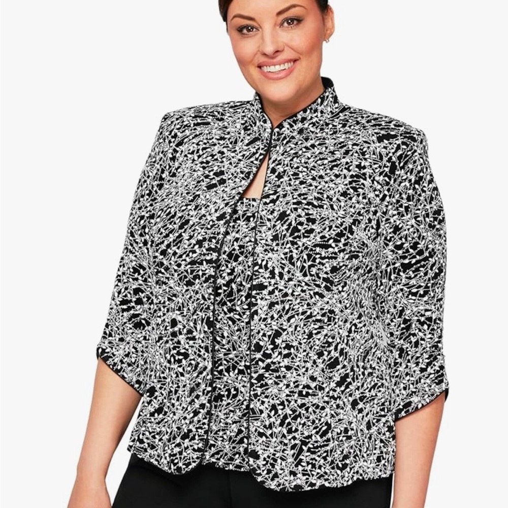 Alex Evenings Black and White Abstract 2 pc set